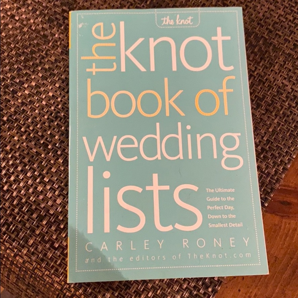 3/$20 bundle! The Knot Book of wedding lists